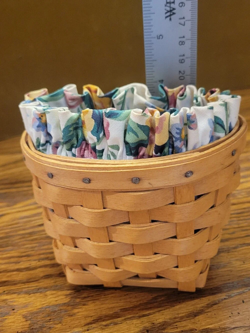Longaberger 2001 Oregano Booking Basket Floral Liner w/ Basket